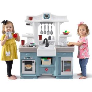 Step2 Gilded Gourmet Kids Kitchen Playset, Indoor/Outdoor Kitchenette, Interactive Play with Lights and Sounds, Made of Durable Plastic, Includes 20 Piece Toy Accessories, for Toddlers 2+ Years Old(Timeless Trends Kitchen)